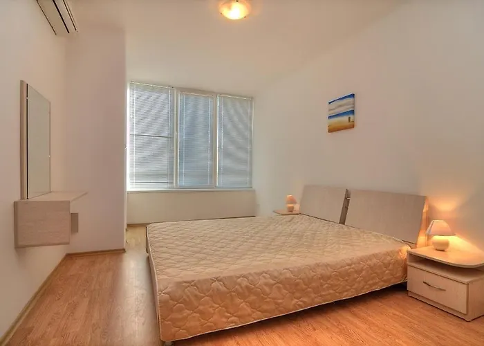 아파트 Oasis Pmg 라브다